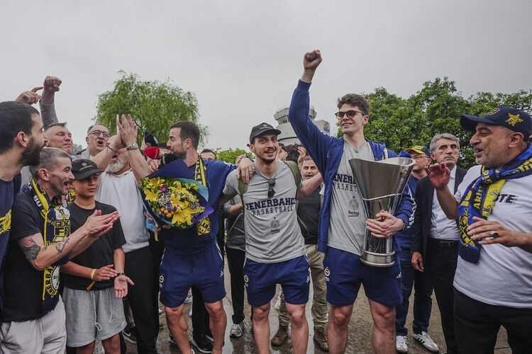 Fenerbahçe EuroLeague şampiyonluk kutlaması nerede, saat kaçta? Kutlamanın detayları belli oldu! - 2. Resim