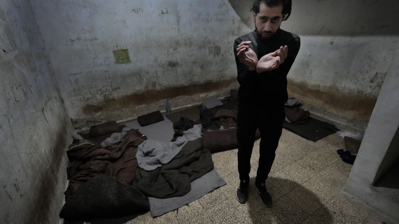 Katliama imza atan Esad&#039;ın sağ kolu Fahad Almanya’da kıskıvrak yakalandı!