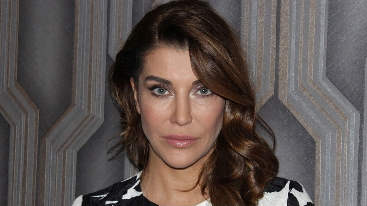 Oyuncu Deniz Akkaya'ya hapis cezası şoku! - 3. Resim