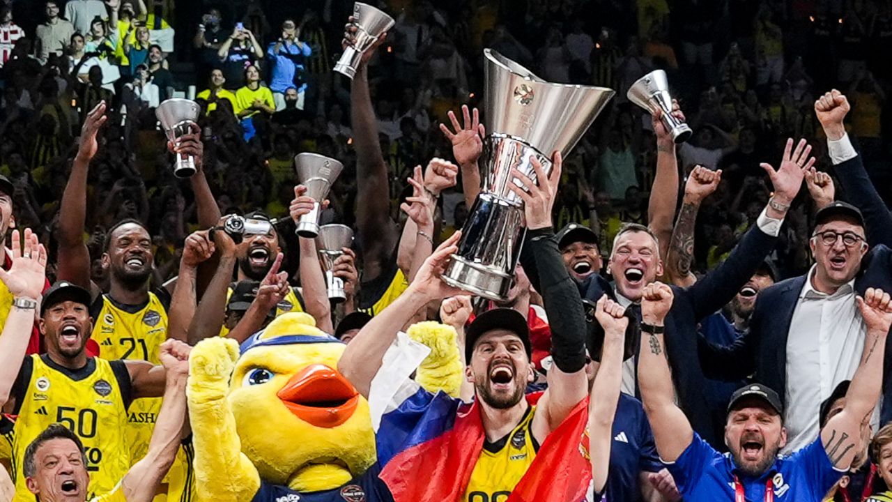 THY Euroleague kötü başlayan Fenerbahçe&#039;nin zirveye çıkış hikayesi!