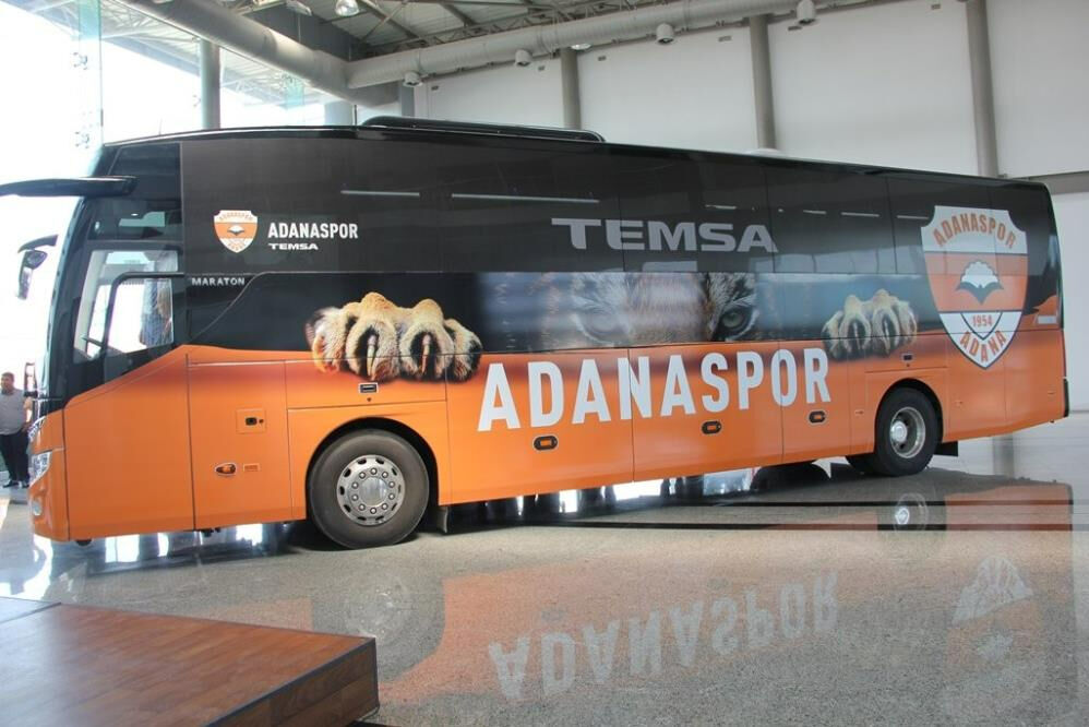 Adanaspor'a haciz! Takım otobüsü Yediemin Otoparkı'na çekildi - 1. Resim