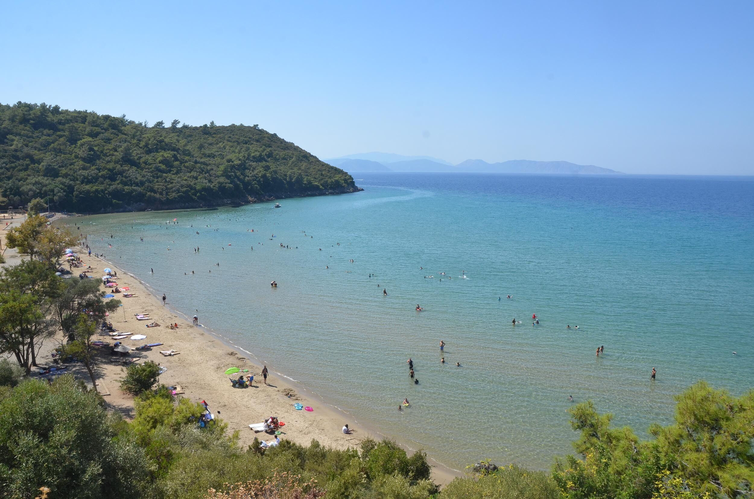 Denize giren turistin başına gelenler! Ekipler seferber oldu - 1. Resim