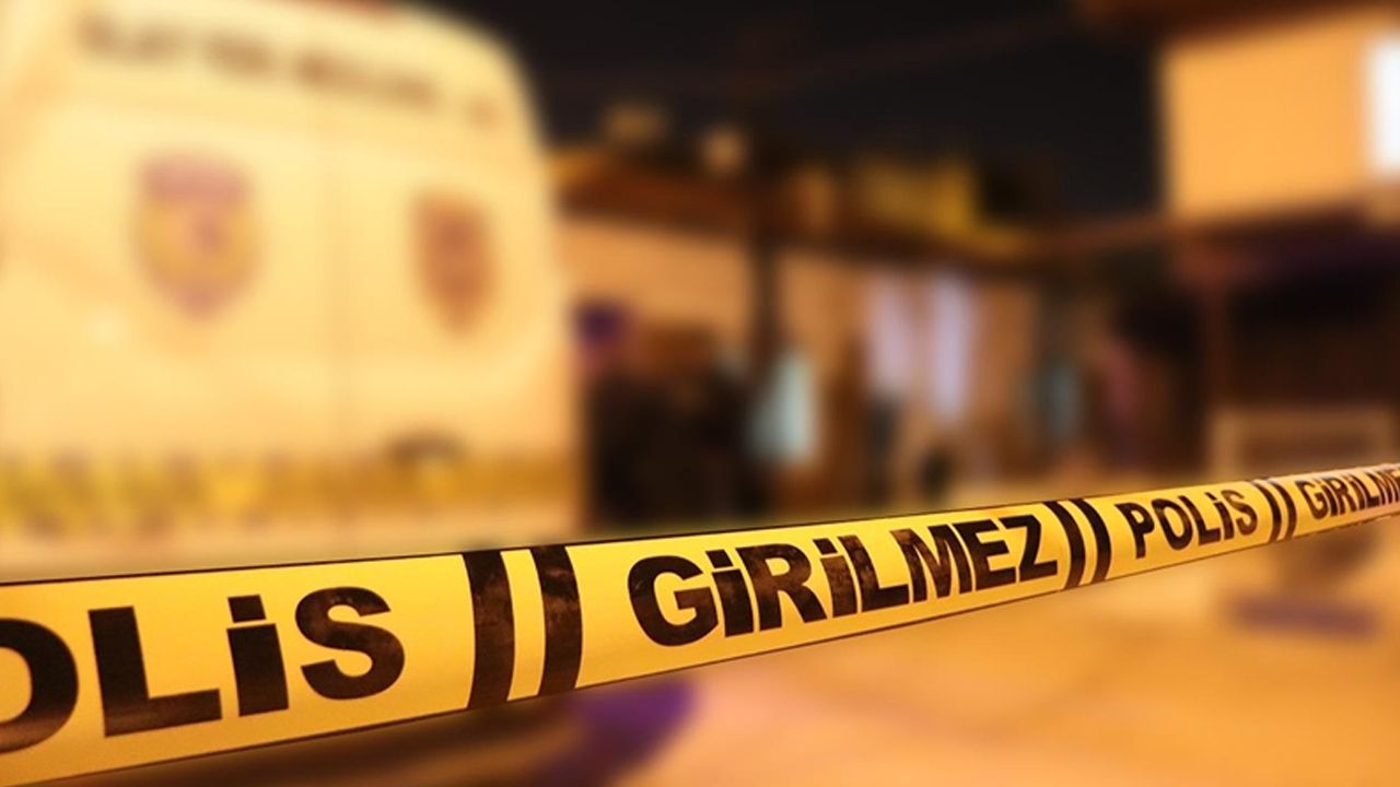 Diyarbakır'da silahlı saldırı: Amcasını vurdu Diyarbakır'da silahlı saldırı: Amcasını vurdu
