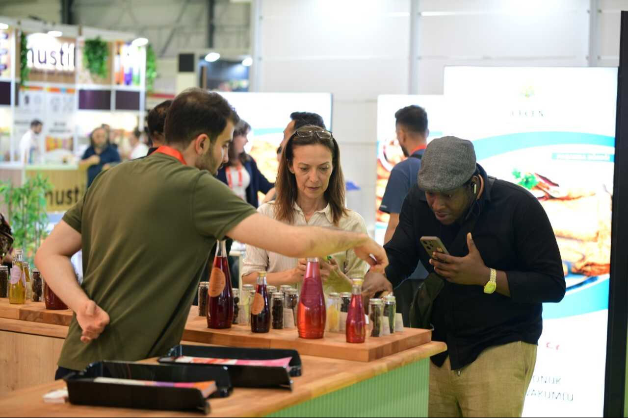 F İstanbul 2025: “Sürekli Yeni Ticaret Bağlantıları” mottosuyla katılımcılarını yeni müşterilerle buluşturuyor F İstanbul 2025: “Sürekli Yeni Ticaret Bağlantıları” mottosuyla katılımcılarını yeni müşterilerle buluşturuyor - 1. Resim