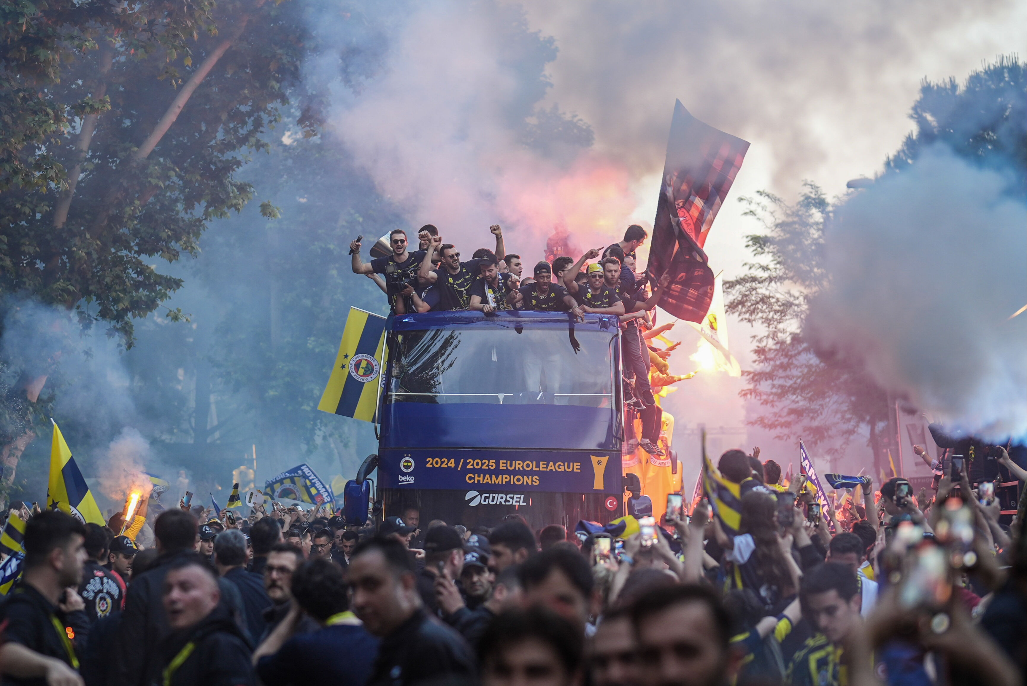 Fenerbahçe’nin koçu Sarunas Jasikevicius EuroLeague zaferini anlattı: Çok özel bir şampiyonluk - 4. Resim