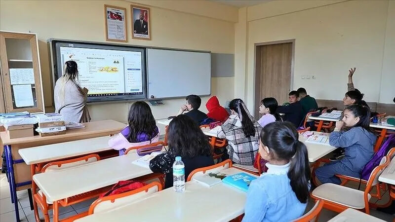 Kasım ara tatili ne zaman 2025? 2025-2026 eğitim öğretim yılı takvimi ve tatil günleri - 2. Resim