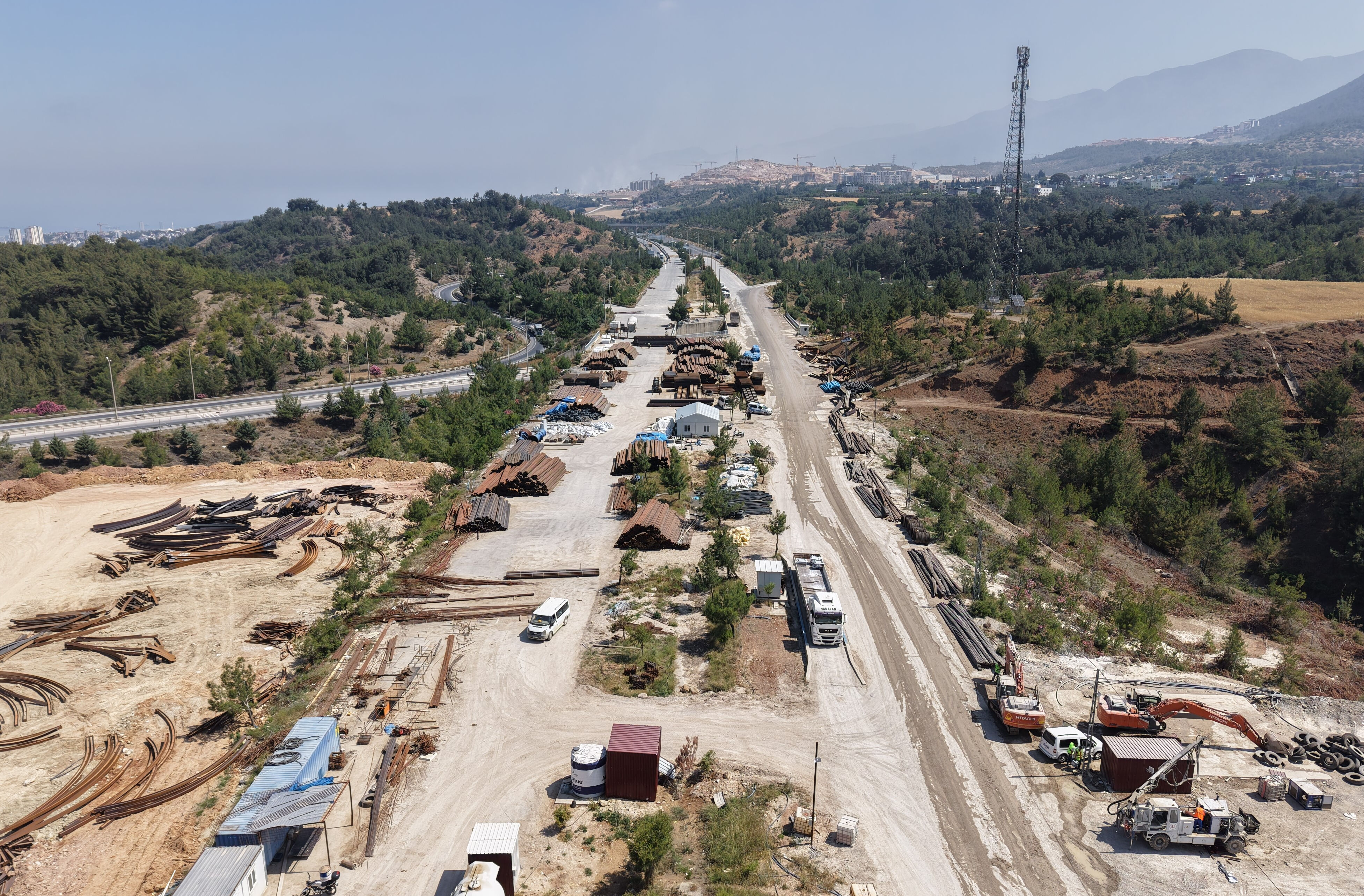 Milli bütçenin en büyük yatırımlarından! Mega projede dağları böyle aşacaklar - 1. Resim