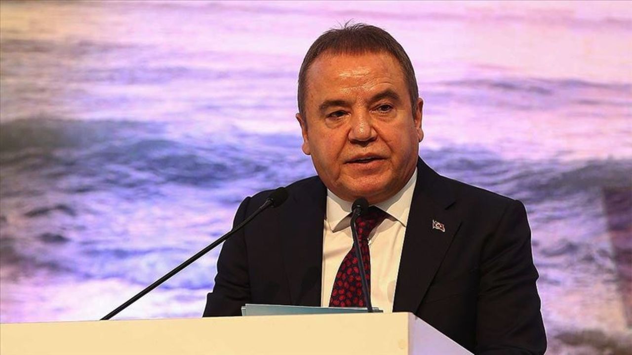 Muhittin Böcek'ten korkutan haber! Anjiyo oldu, işte sağlık durumu Muhittin Böcek'ten korkutan haber! Anjiyo oldu, işte sağlık durumu