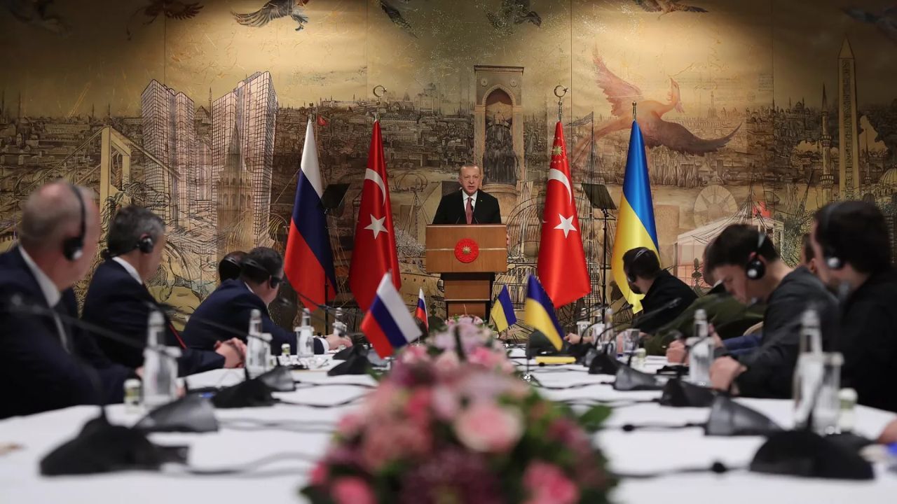 Yeniden 'İstanbul' dediler! Kremlin duyurdu Yeniden 'İstanbul' dediler! Kremlin duyurdu