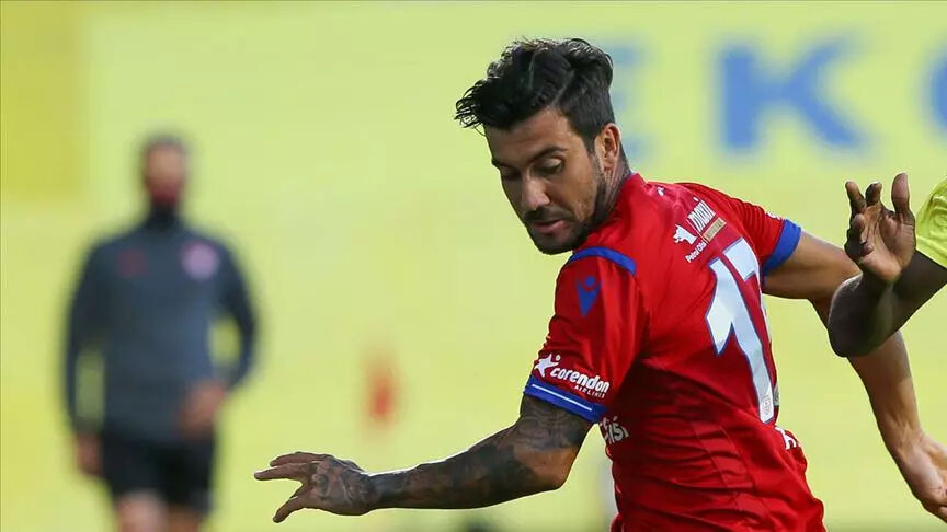 Atakan Üner kimdir? Atakan Üner kaç yaşında, nereli? Bir dönem Beşiktaş kadrosunda yer almıştı - 1. Resim