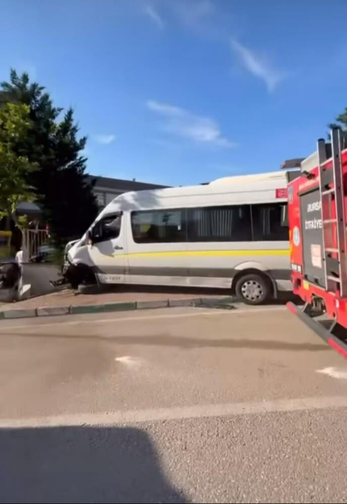 ATM'den para çektikten sonra servis aracının altında can verdi! - 2. Resim