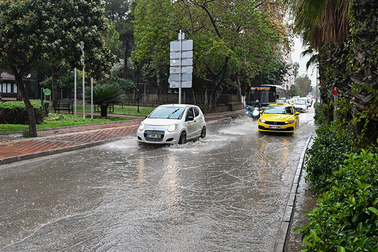 Bugün Antalya'da yağmur var mı? Antalya Hava Durumu Meteoroloji uyarıları 29 Mayıs Perşembe - 3. Resim