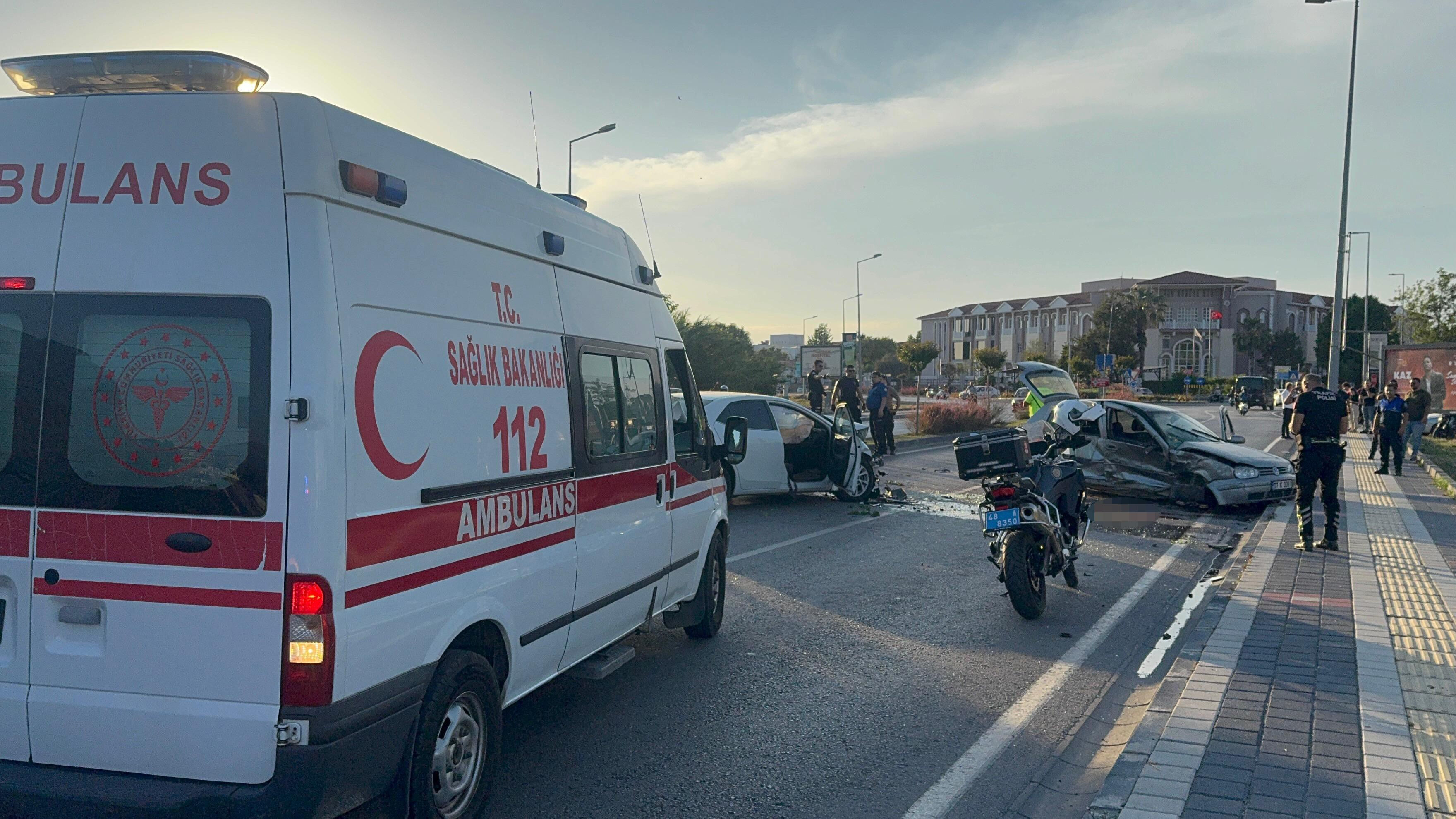 Fethiye'de feci kaza! Ölü ve yaralılar var - 1. Resim