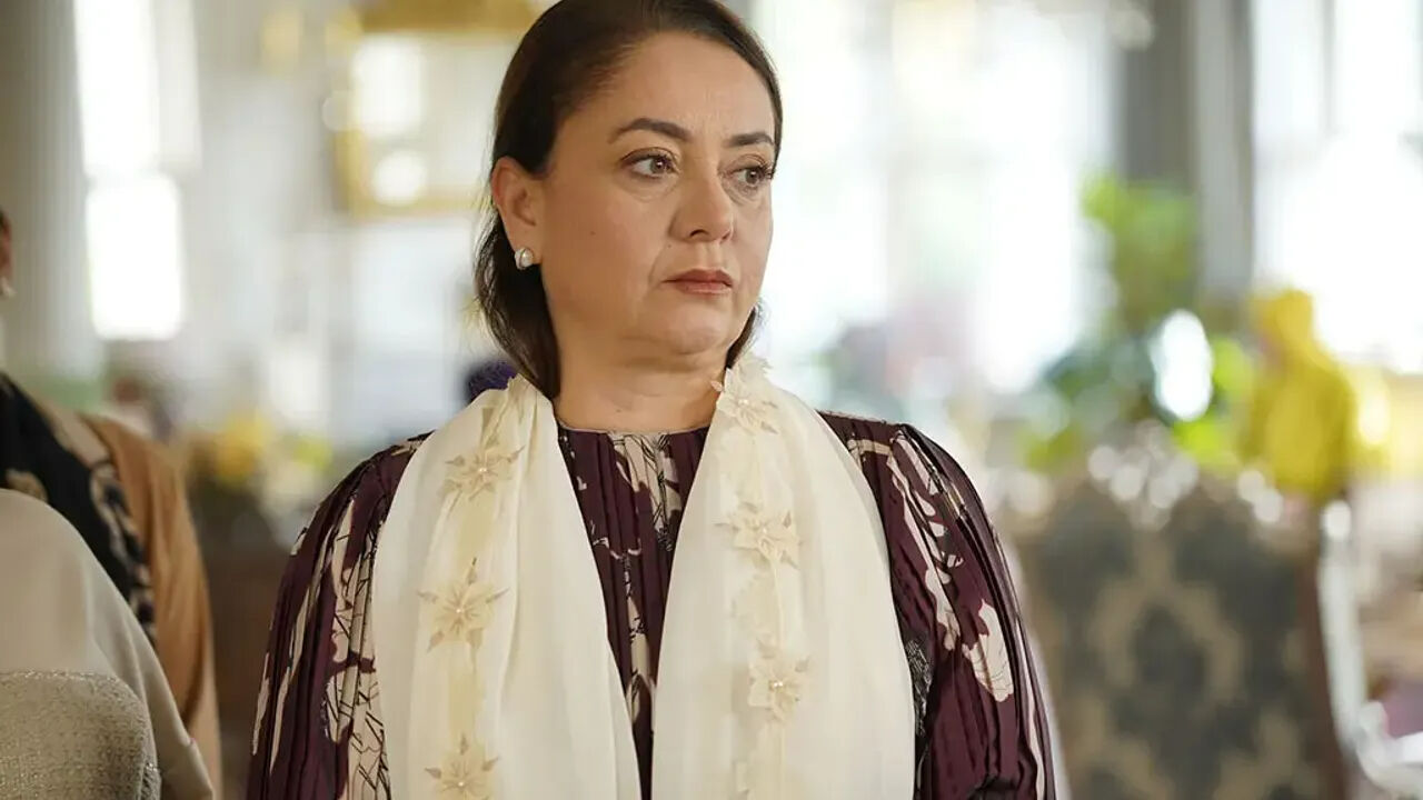 'Kızılcık Şerbeti'nden olaylı ayrılmıştı! Sibel Taşçıoğlu'nun yeni dizisi netleşti