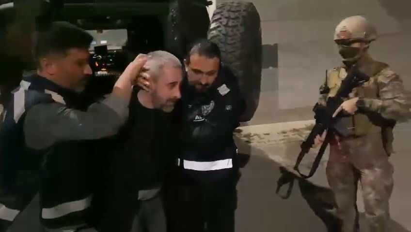 Samsun'da kardeşini berber koltuğunda öldüren şahıs yakalandı! Polis 213 saatlik görüntü izledi... - 2. Resim