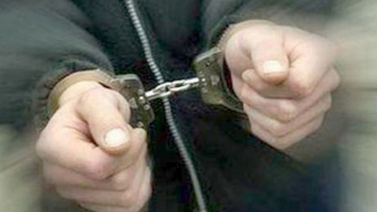 Sınıfta dayak skandalı! Öğretmen 10 yaşındaki çocuğu hastanelik etti Sınıfta dayak skandalı! Öğretmen 10 yaşındaki çocuğu hastanelik etti