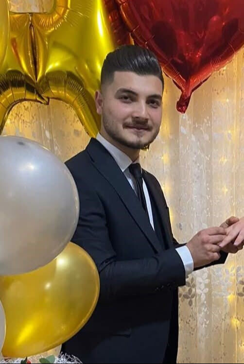 Tekne keyifleri facia ile son buldu! 5 kişi kurtarıldı ama Emirhan kayıp... - 1. Resim