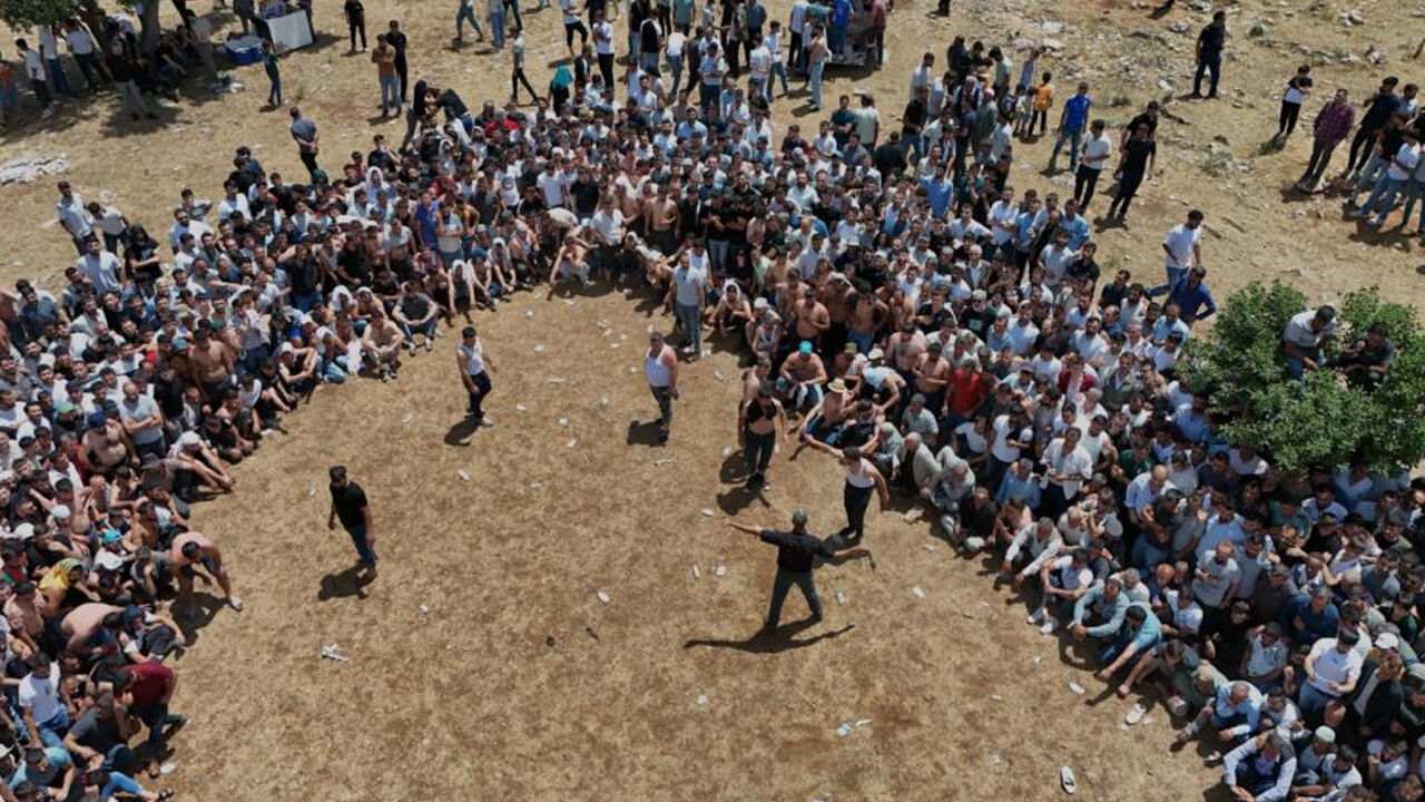 300 yıldır aynı gelenek: Oyun diye başlıyorlar, sonrası kabus... 