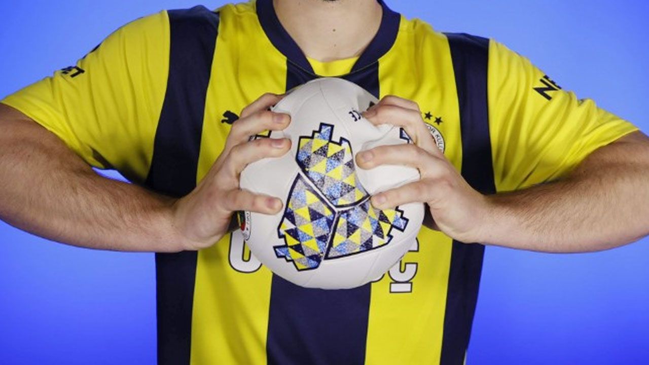 6.7 milyon euroluk yıldız geri dönüyor! Kulüp resmen duyurdu 6.7 milyon euroluk yıldız geri dönüyor! Kulüp resmen duyurdu