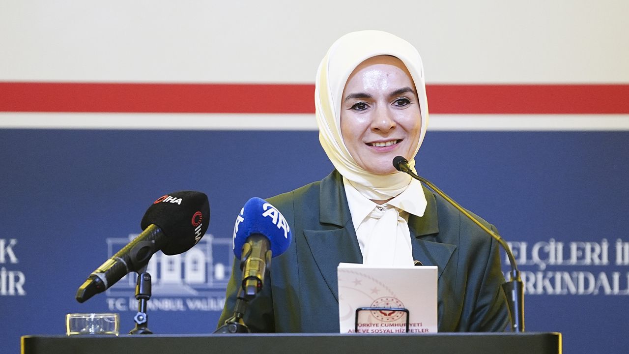Bakan Göktaş açıkladı: Yetim ve öksüzlere konut yapılacak Bakan Göktaş açıkladı: Yetim ve öksüzlere konut yapılacak