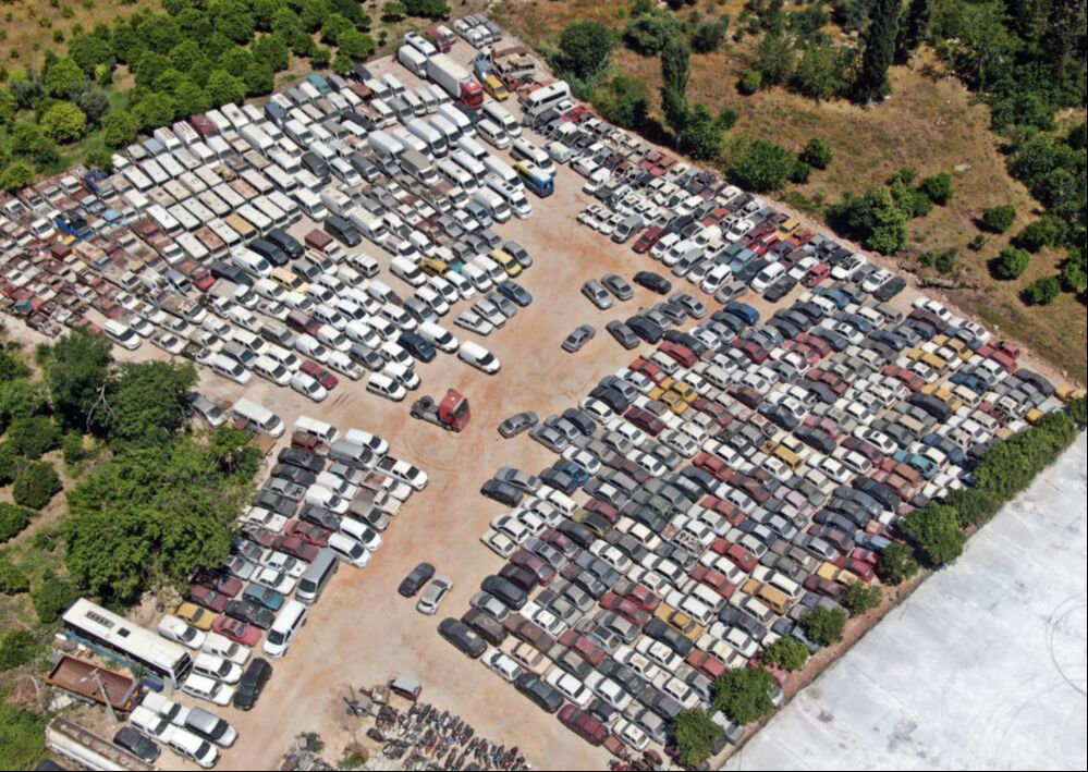 Değeri 30 milyon TL ama çürüyor! Yediemin otoparklarına terk edildiler: 25 yıldır bekleyenler var - 3. Resim