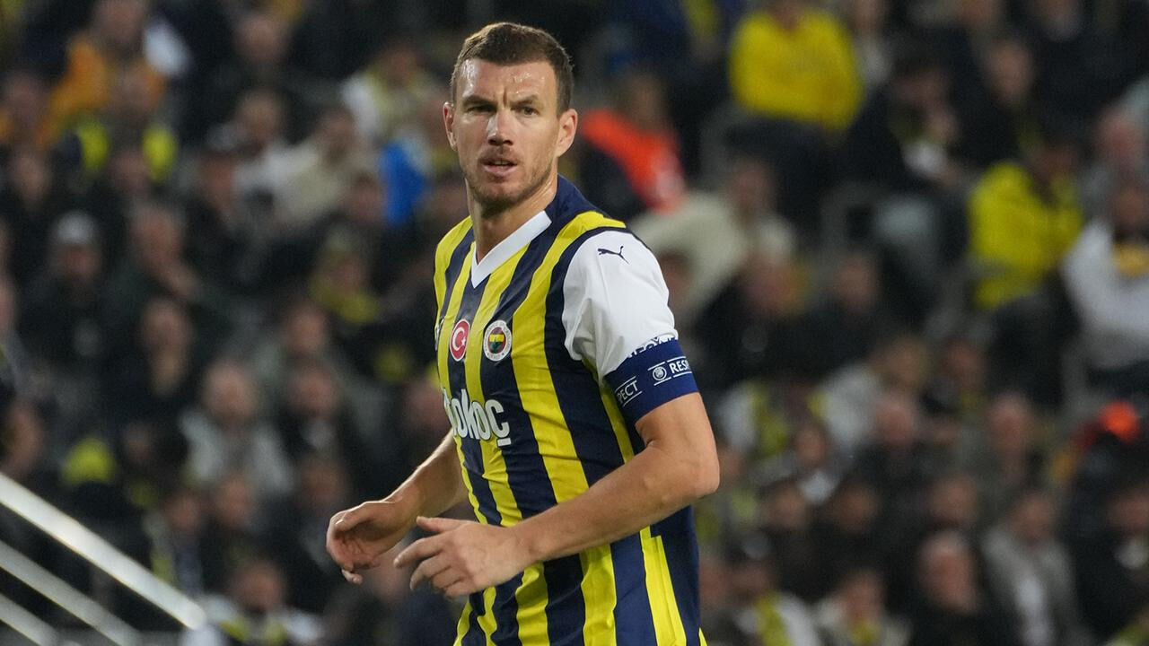 Fenerbahçe'de Dzeko ve Tadic’e duygusal veda: "Sizden daha iyi profesyonellerle tanışmadım" - 4. Resim