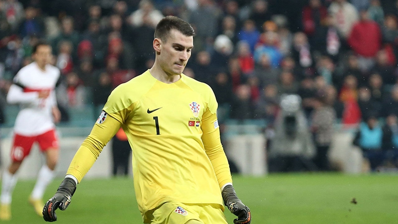 Fenerbahçe'nin yıldızı Türkiye'yi terk etti! Yerine düşünülen isim bile belli - 1. Resim