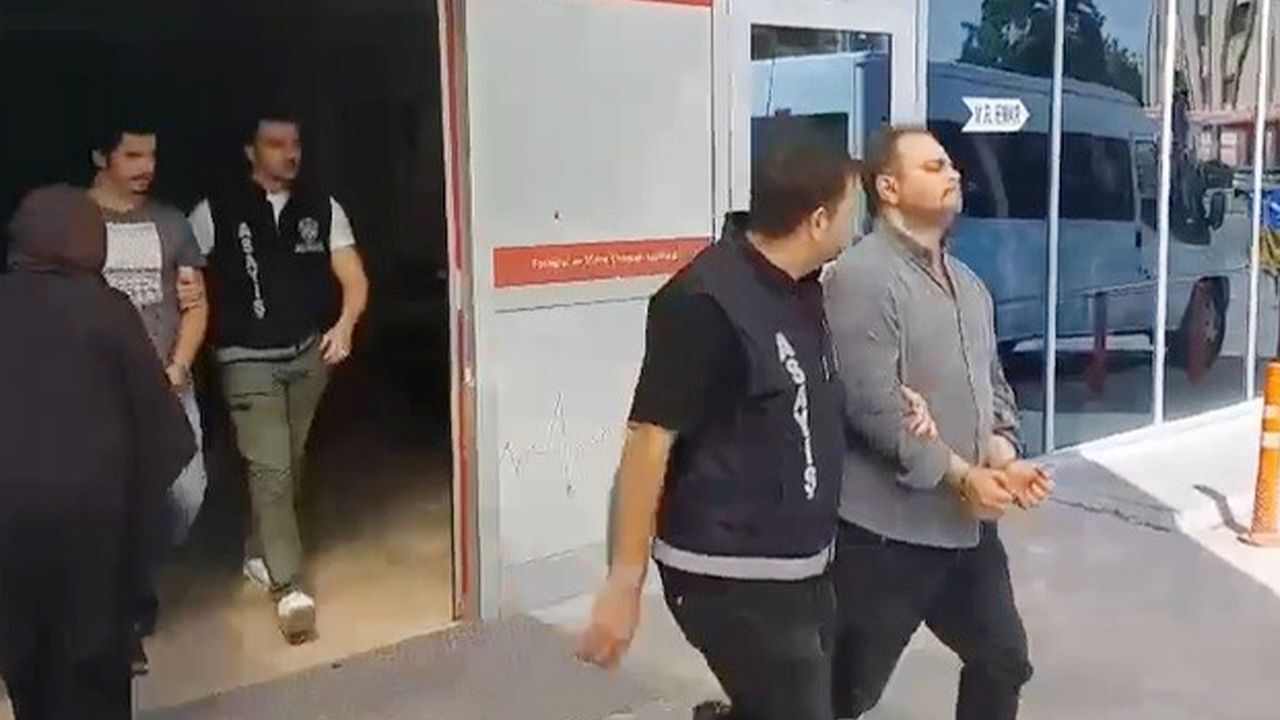 Küle dönen ev kundaklanmış! Avukatın hain planı böyle ifşa oldu Küle dönen ev kundaklanmış! Avukatın hain planı böyle ifşa oldu