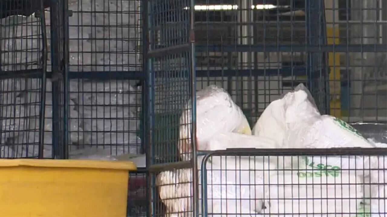 Kuru temizleme tesisinde kan donduran olay! Çamaşırların arasından bebek cesedi çıktı - 1. Resim