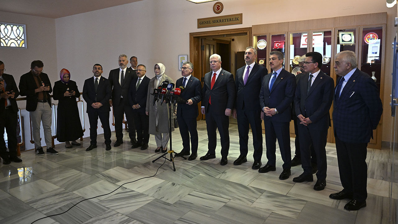 Numan Kurtulmuş, AK Parti'nin Meclis Başkanı adayı oldu Numan Kurtulmuş, AK Parti'nin Meclis Başkanı adayı oldu - 1. Resim