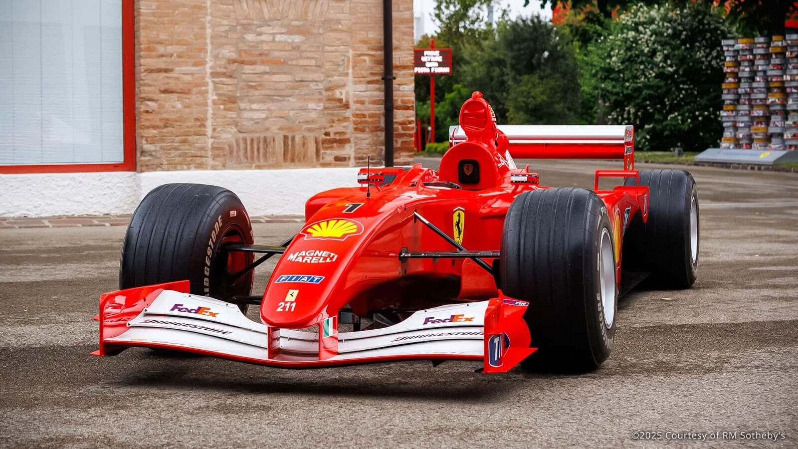Schumacher'in 2001 model Ferrari’si 16 milyon avroya satıldı - 3. Resim