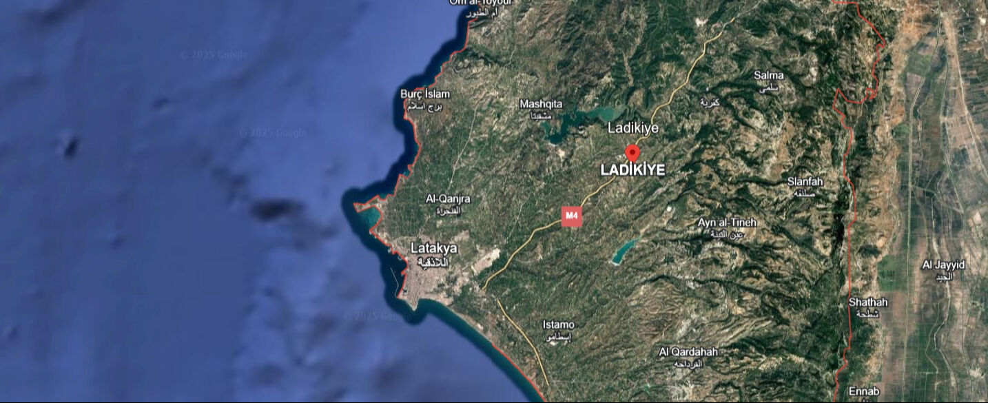 Suriye'ye füzeli saldırı! Bölgede sıcak saatler yaşanıyor - 1. Resim