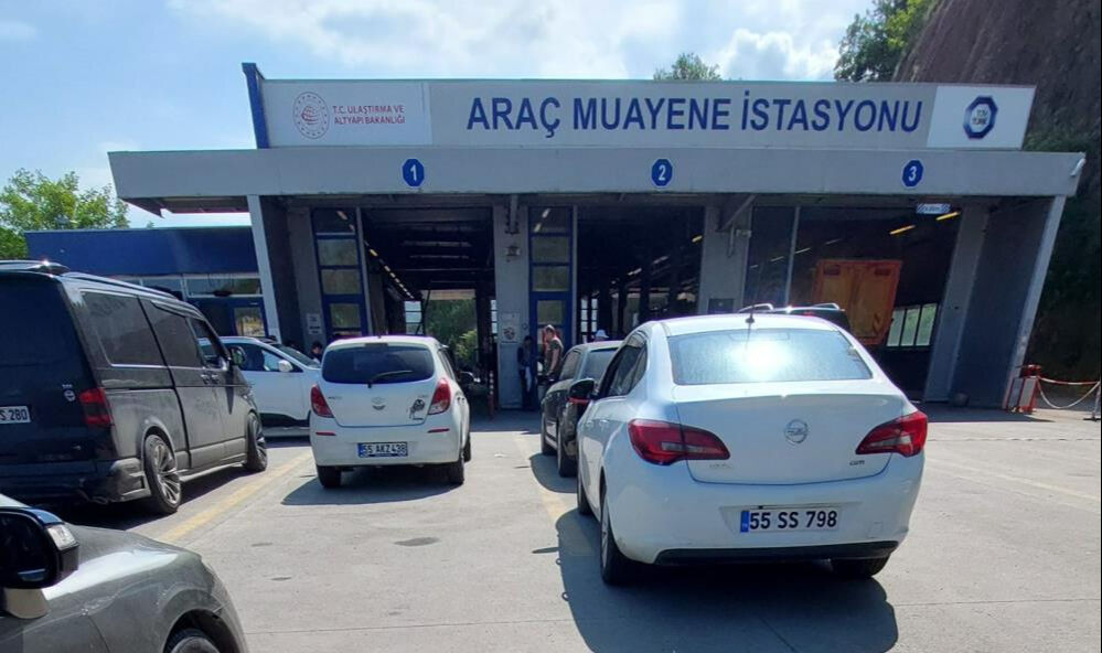 TÜVTÜRK'te tepki çeken 'komisyon' uygulaması! Faturada yazanı gören telefona sarıldı - 1. Resim