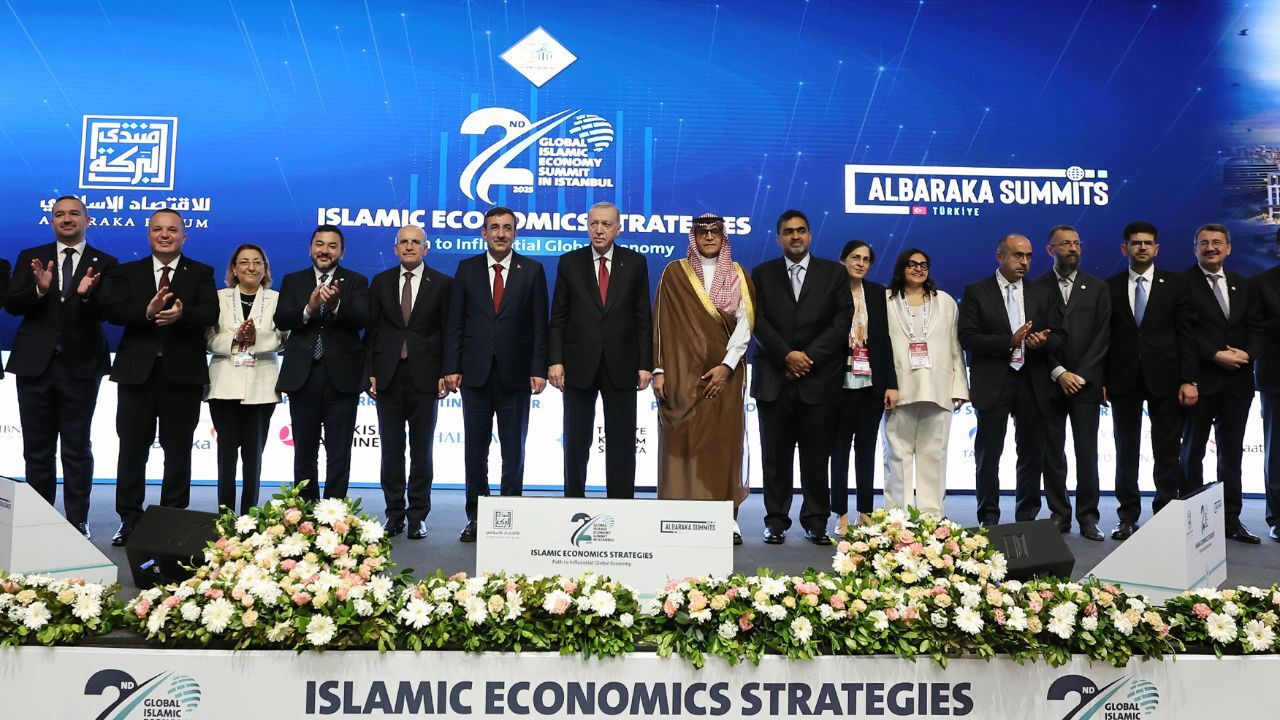 2. İstanbul Global İslam Ekonomisi Zirvesi başladı 2. İstanbul Global İslam Ekonomisi Zirvesi başladı