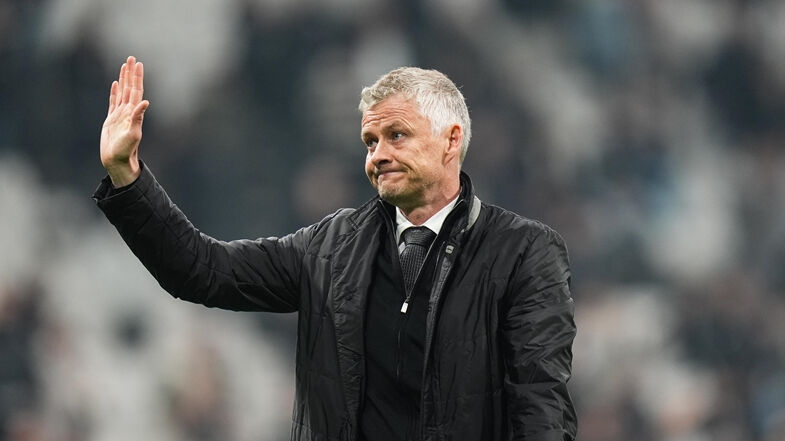 Beşiktaş'ta yaprak dökümü! 3 isimle yollar kesin olarak ayrılıyor - 1. Resim