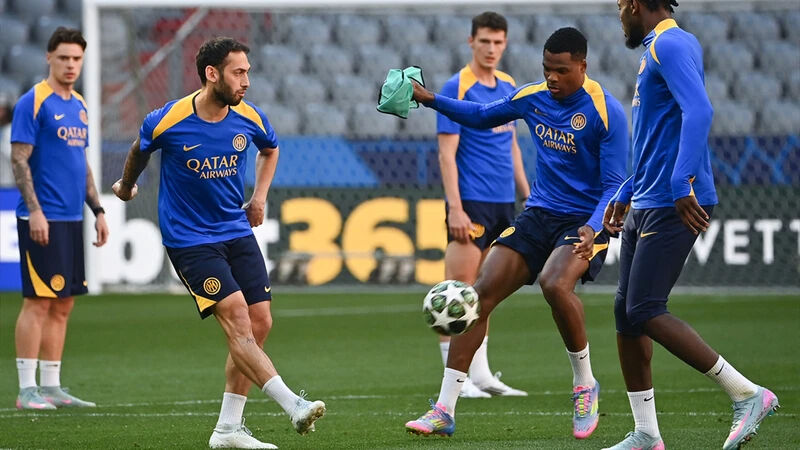Hakan Çalhanoğlu ilk 11'de! 2025 Şampiyonlar Ligi finali PSG - İnter maçı ne zaman, hangi kanalda, şifresiz mi? - 4. Resim