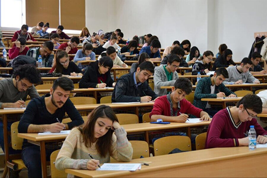 KPSS başvuru tarihi belli oldu! 2025 KPSS başvuru ne zaman başlıyor, sınav ne zaman yapılacak? KPSS başvurusu