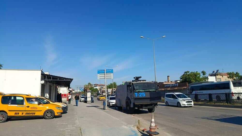 Seyhan ve Ceyhan belediyelerine operasyon: 27 gözaltı kararı Seyhan ve Ceyhan belediyelerine operasyon: 27 gözaltı kararı - 2. Resim