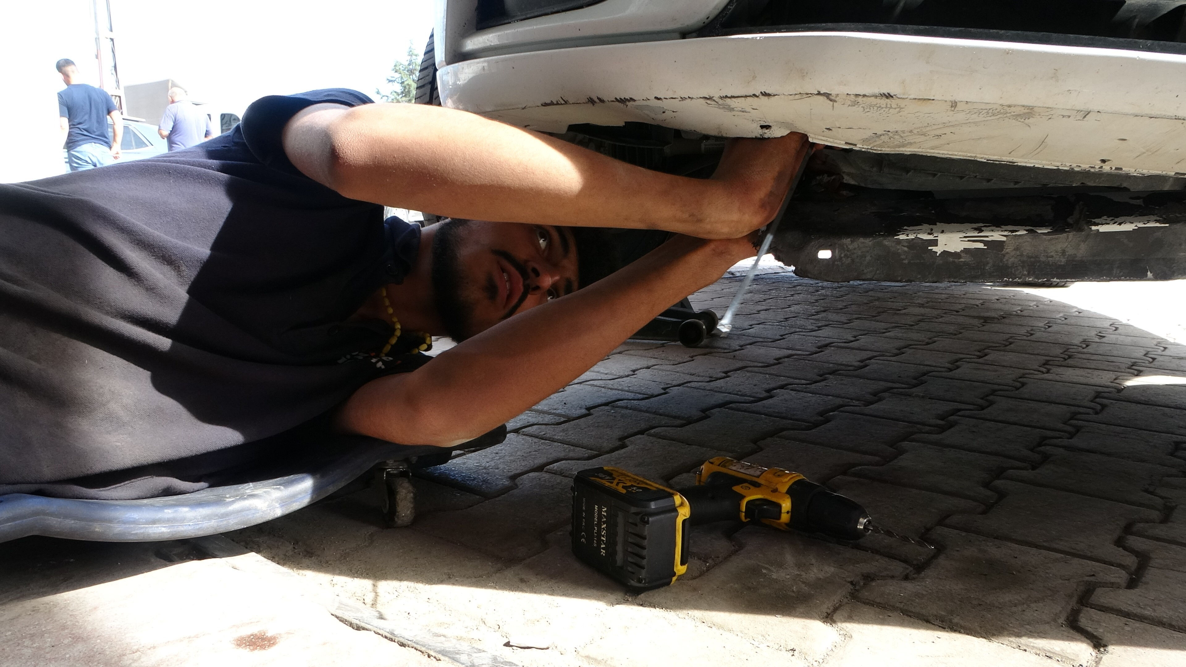 Şiddetli yağış hayatı felç etti! Araçlar arızalandı, sanayilerde yoğunluk oluştu - 3. Resim