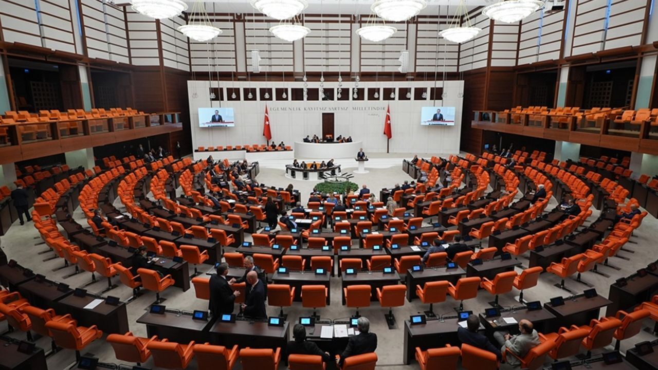10. Yargı Paketi, Adalet Komisyonu&#039;nda kabul edildi! Cezalar değişti...