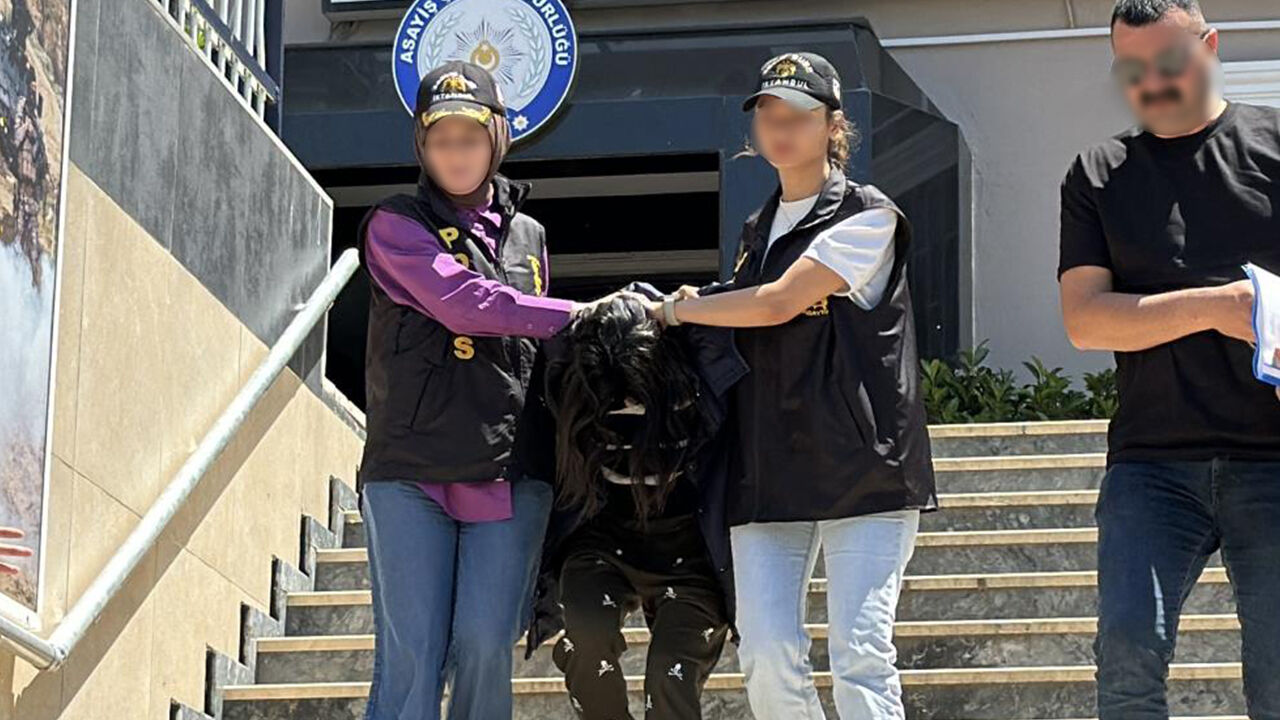 Beşiktaş'ta korkunç olay! Mühendis Demet Çabuk, kadın arkadaşı Zilif Öztürk'ü 10'dan fazla defa bıçaklayarak öldürdü - 3. Resim