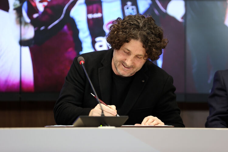 Çok şükür kabus sona erdi! Fatih Tekke önümüzdeki sezonu planlıyor - 1. Resim