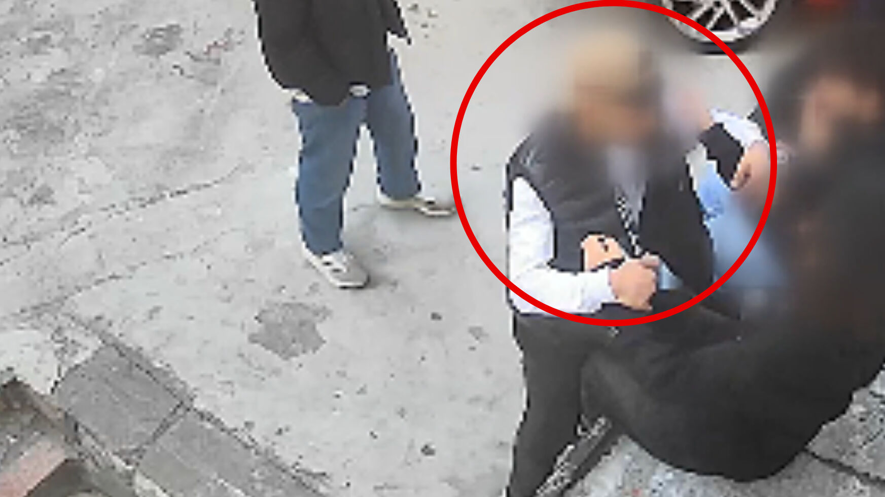 Mattia Ahmet Minuguzzi olayının arından bir bıçaklı skandal daha! 