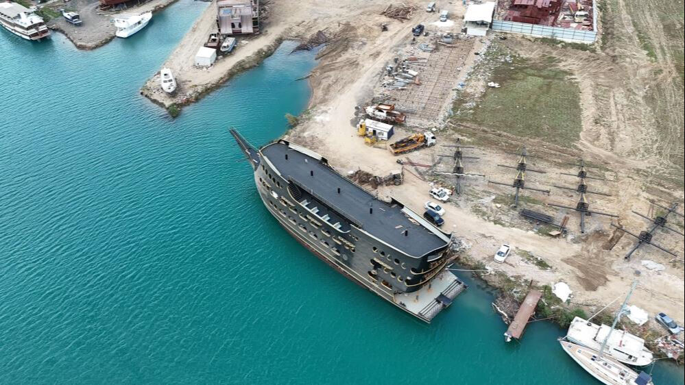 Onun için 70 kişilik ekip kuruldu, 8 ayda yapıldı! 300 milyon liralık gemi denize indirildi - 1. Resim