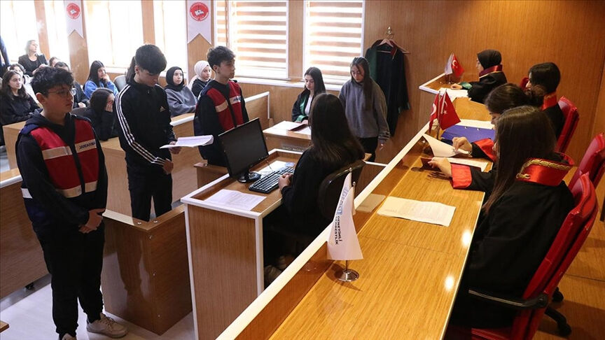 35 yaş sınırı kalktı mı? Adalet Bakanlığına memur alımında 35 yaş sınırı - 2. Resim