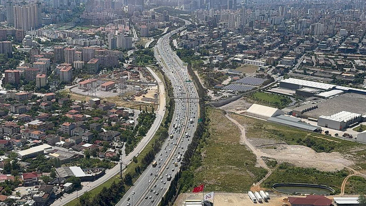 81 valiliğe talimatlar gitti: Bayramda yola çıkacaklar dikkat! Radar ve otobüs detayı dikkat çekti - 1. Resim