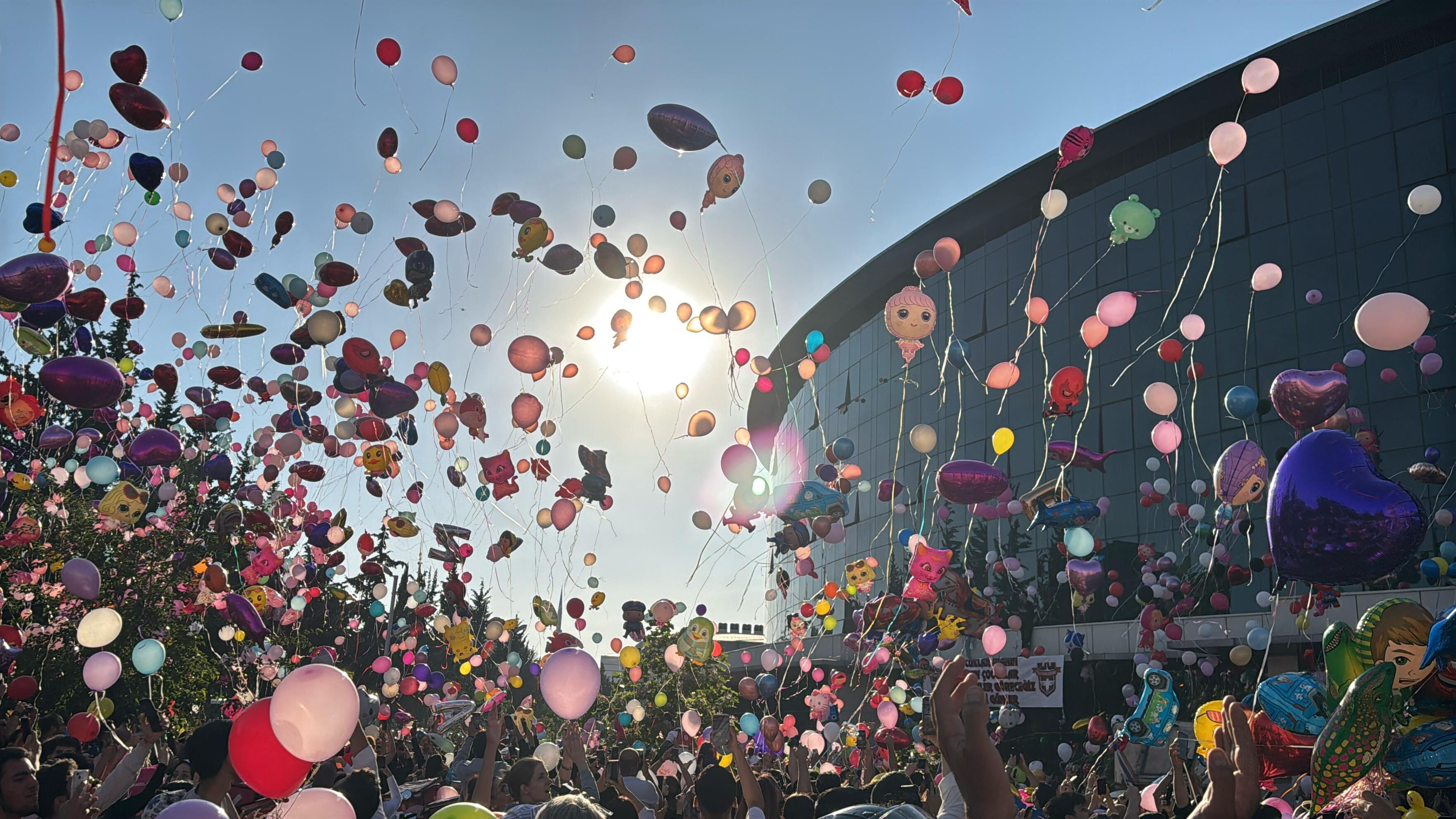 Ali Asaf için düzenlenen etkinlik ilham oldu! Gaziantep'te karaciğer kanserini yenen 5 yaşındaki Elif Azra için anlamlı toplanma - 3. Resim