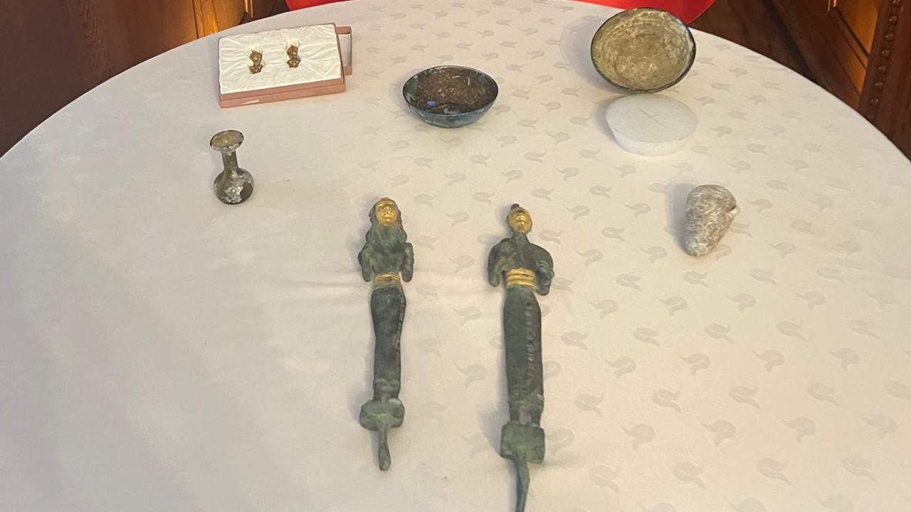 Binlerce yıllık emanetler anavatanında: İsviçre&#039;den Türkiye&#039;ye tarihi iade