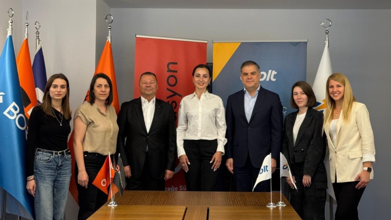 Estasyon, Ovolt ve Sharz.net güçlerini birleştirdi Estasyon, Ovolt ve Sharz.net güçlerini birleştirdi
