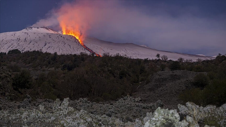 Etna yanardağı nerede, aktif mi, hangi ülkede? Etna yanardağı patlaması paniğe yol açtı! - 2. Resim